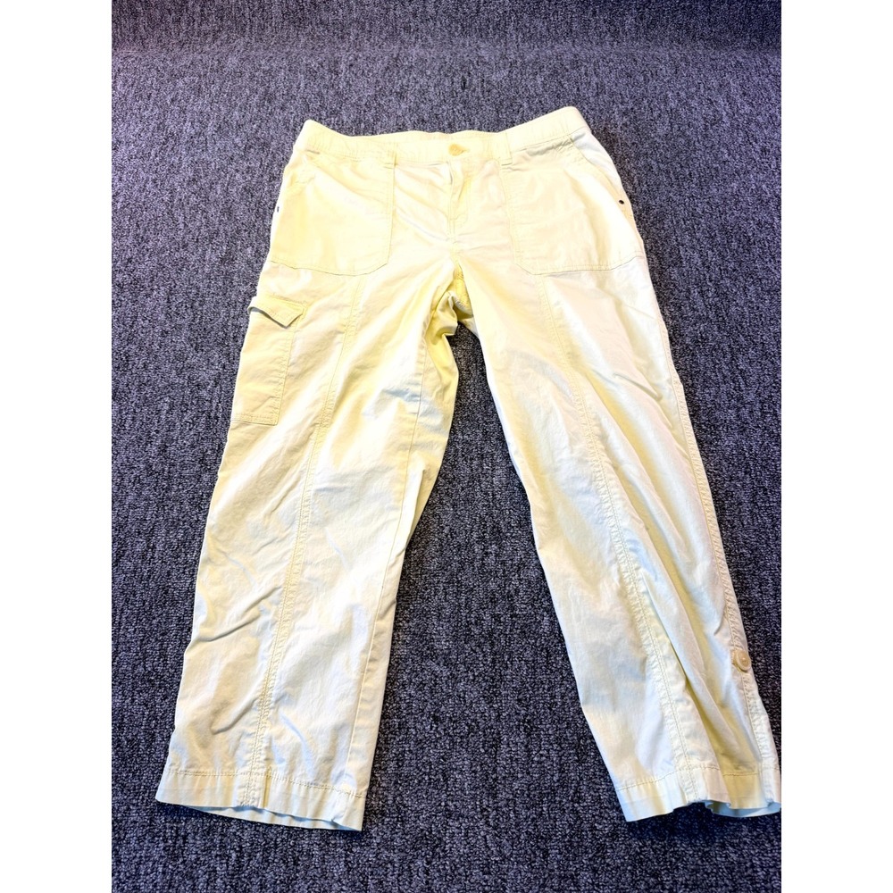 Chico's Capri Pants Womens 1 White Stretch Cargo Pockets Travel Roll Tab Hem